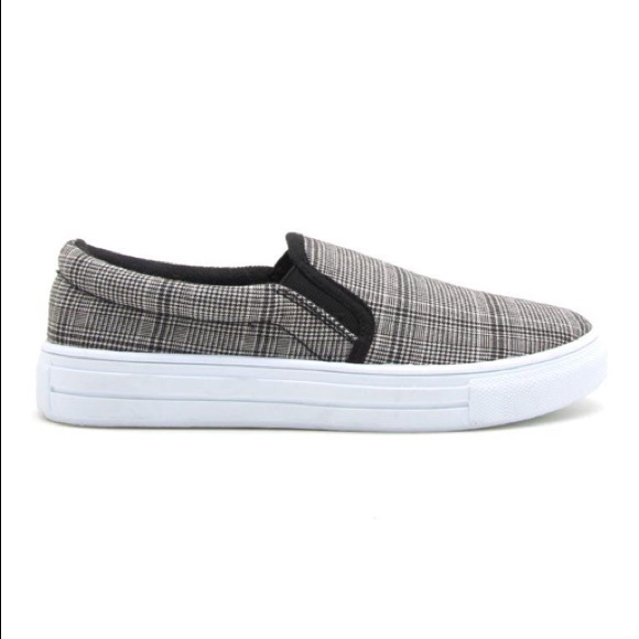 SOLD OUT CLEARANCE Black & white Plaid Slip On Sneakers - Picture 3 of 4